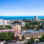 Baikal ホテル