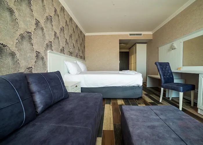 Baikal 4* Sluneční pobřeží